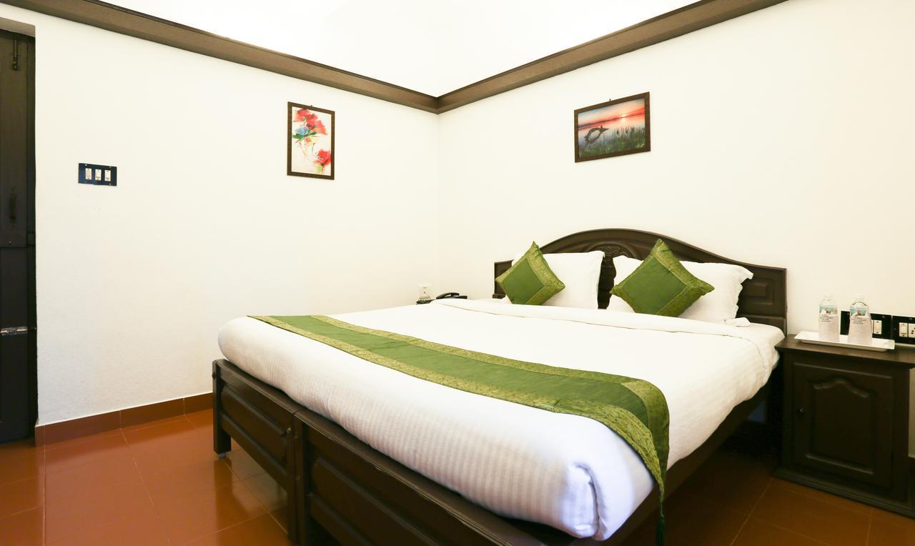 Hotel Treebo Trip Swiss Garden Munnar Exterior foto